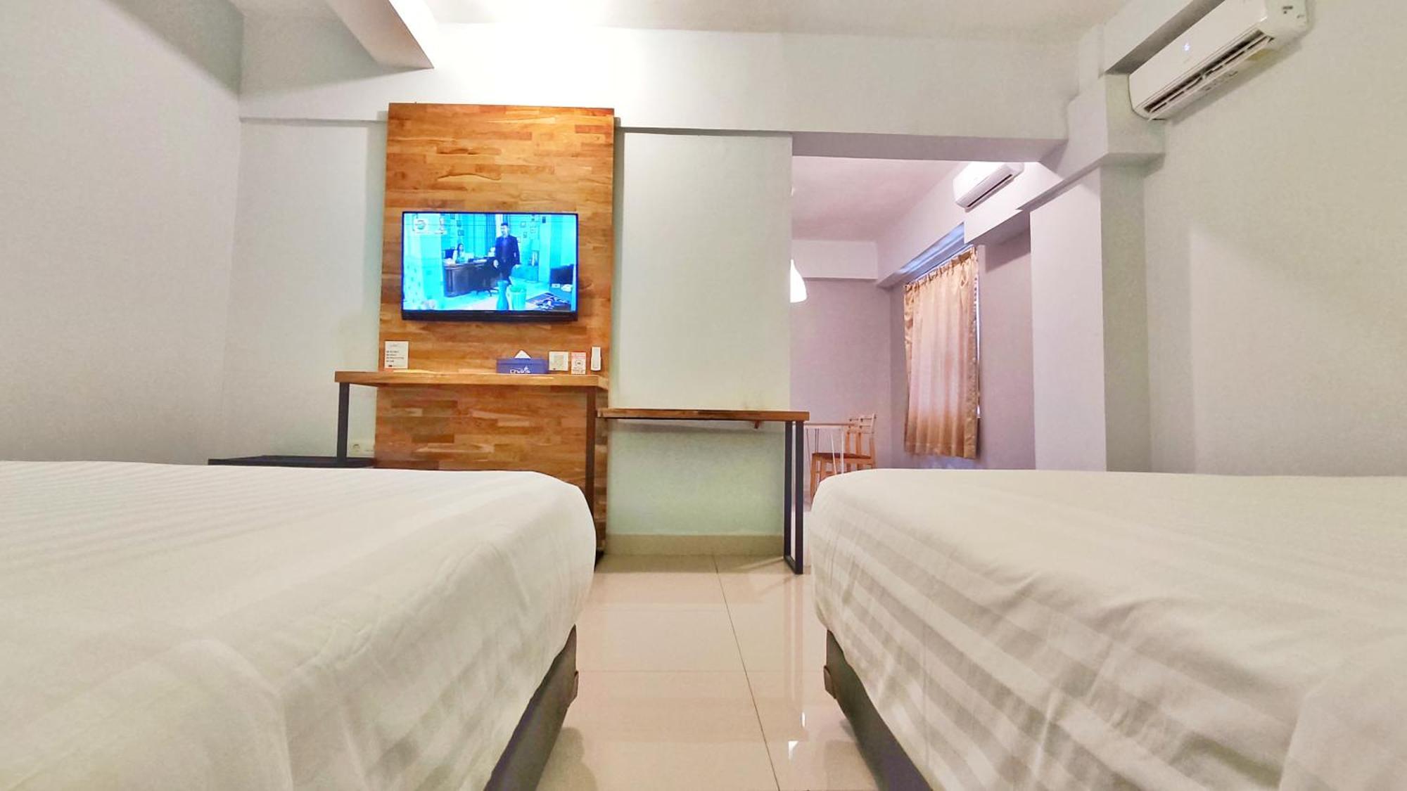 Votel Hotel Charis Tuban Tuban  Exterior foto